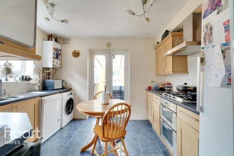56 Carfax Road, Hayes, UB3 4RD