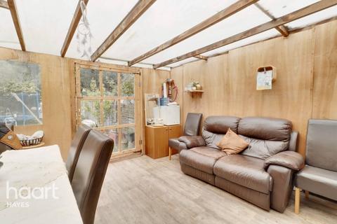56 Carfax Road, Hayes, UB3 4RD