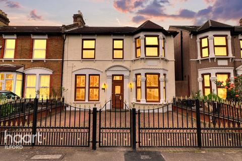 4 bedroom end of terrace house for sale, Balfour Road, Ilford