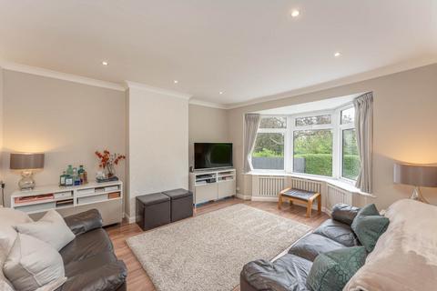 10 Schubert Road, Elstree, Borehamwood, WD6 3DN