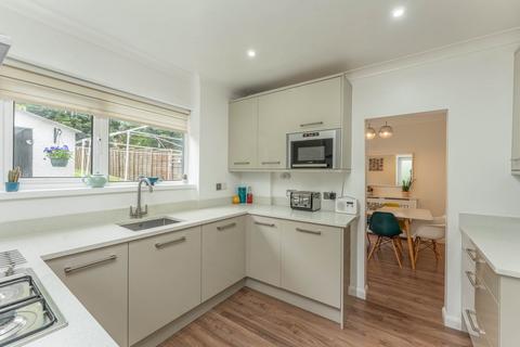 10 Schubert Road, Elstree, Borehamwood, WD6 3DN