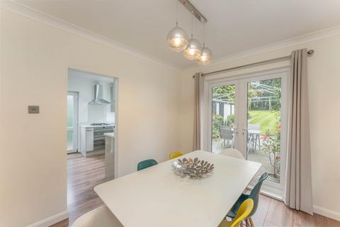 10 Schubert Road, Elstree, Borehamwood, WD6 3DN
