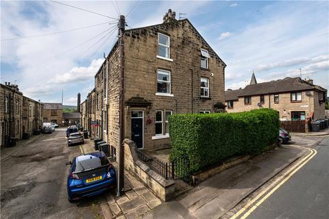 3 bedroom end of terrace house for sale, Charles Street, Bingley, BD16