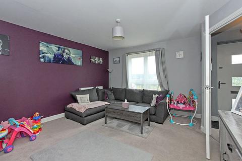 3 bedroom end of terrace house for sale, Redgrove Avenue, Sittingbourne, Kent, ME10