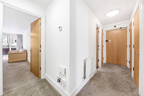 2 bedroom flat for sale, Wells St, Fitzrovia W1T