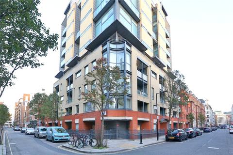 2 bedroom flat for sale, Wells St, Fitzrovia W1T