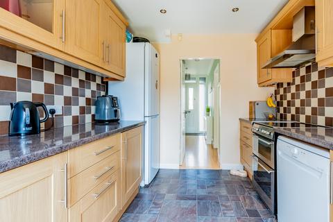 7 Dyrham Road, Bristol, BS15 4HW