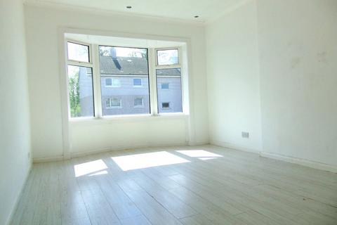 2 bedroom flat for sale, Kinnell Avenue, Glasgow, G52 3RU