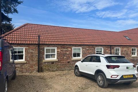 3 bedroom barn conversion to rent, Gallows Farm , Barnetby