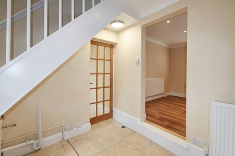 2 bedroom end of terrace house to rent, Chapel Street, East Malling ME19