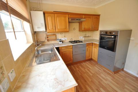 2 bedroom detached bungalow for sale, Barley Meadow, Halesworth