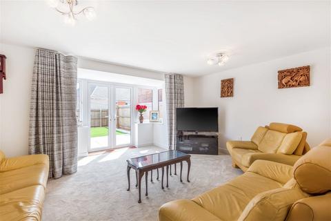 5 bedroom detached house for sale, Mancetter Close, Kirby Muxloe