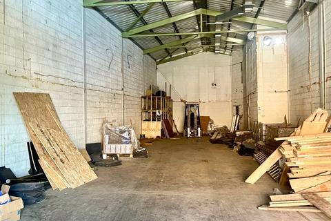 Warehouse to rent, Green Lane, Hounslow. TW4