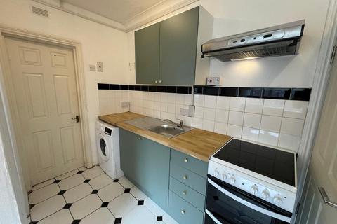 1 bedroom flat to rent, Hendon, London NW4