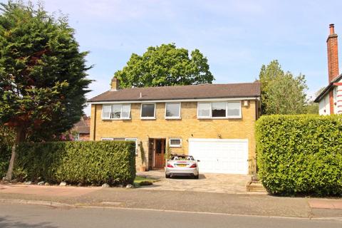 4 bedroom house for sale, Whitecroft Way, Park Langley, Beckenham, BR3