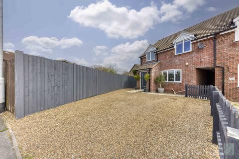 3 bedroom end of terrace house for sale, St. Leger, Long Stratton