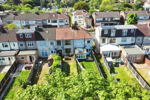 18 Saffron Road, Romford, RM5 3ES