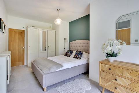 30 Pinewood Avenue, Sevenoaks, TN14 5AF