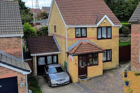 3 bedroom detached house for sale, Badgers Brook, Brackla, Bridgend County. CF31 2QS