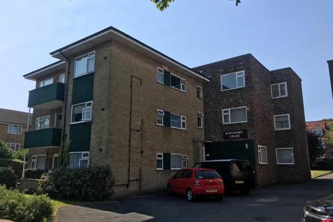 2 bedroom apartment to rent, Kingsnorth Court, Folkestone