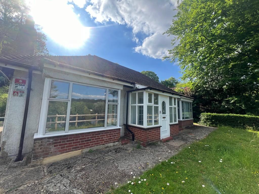 Hornchurch Hill, Whyteleafe 3 bed detached bungalow for sale £599,000
