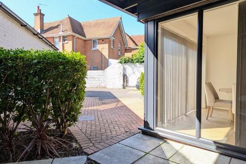 3 bedroom semi-detached house for sale, Parkstone Avenue, Penn HIll