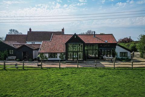 4 bedroom barn conversion for sale, Carleton Rode