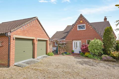 4 bedroom detached house for sale, Blofield