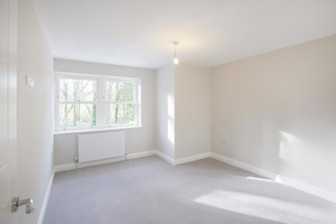 2 bedroom apartment for sale, Ashley Road, Epsom KT18