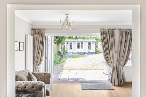 31 Riefield Road, London, SE9 2QD