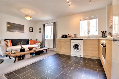 2 bedroom detached house for sale, Queens Court, Royal Wootton Bassett SN4