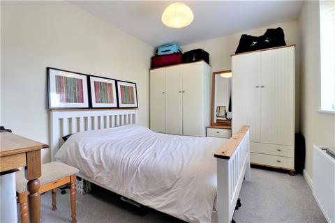 74 Buxton Way, Royal Wootton Bassett, Swindon, SN4 8JB