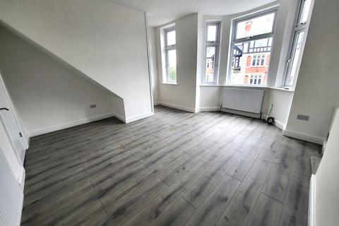 2 bedroom flat to rent, Lloyd Street South, Manchester, M14 7HS