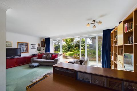 17 Gorstey Lea, Burntwood, WS7 9BG