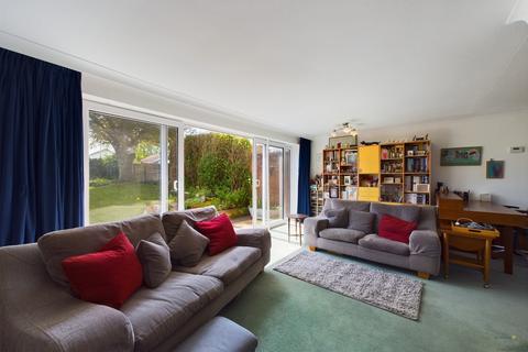 17 Gorstey Lea, Burntwood, WS7 9BG