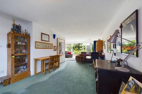 17 Gorstey Lea, Burntwood, WS7 9BG