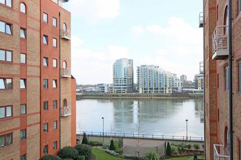 2 bedroom flat to rent, Waterman Quay, Fulham, London, SW6