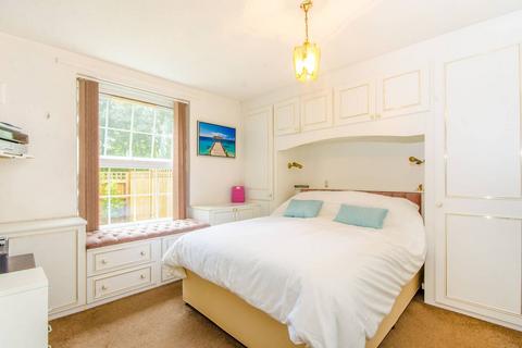 3 bedroom flat for sale, Northampton Street, Canonbury, London, N1