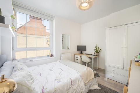 2 bedroom flat for sale, Rochester House, Manciple Street, London
