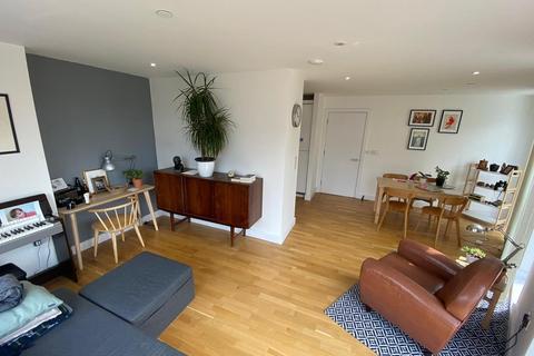 2 bedroom apartment for sale, Zenith Close, London