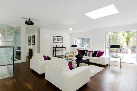 3 bedroom detached house to rent, Christchurch Hill, Hampstead NW3