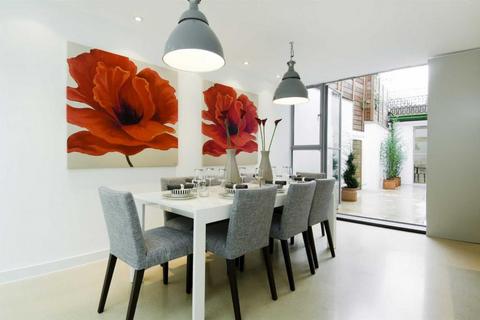 3 bedroom detached house to rent, Christchurch Hill, Hampstead NW3