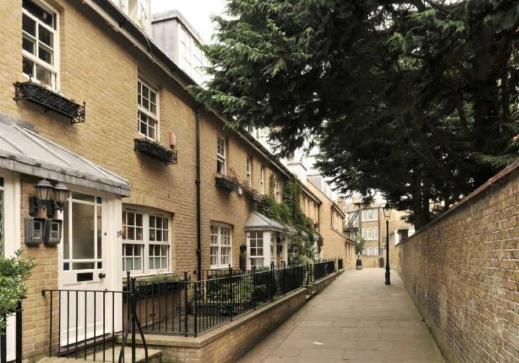 Streatley-place-hampstead-nw3