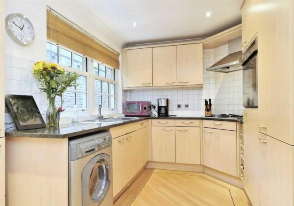 Streatley-place-hampstead-nw3