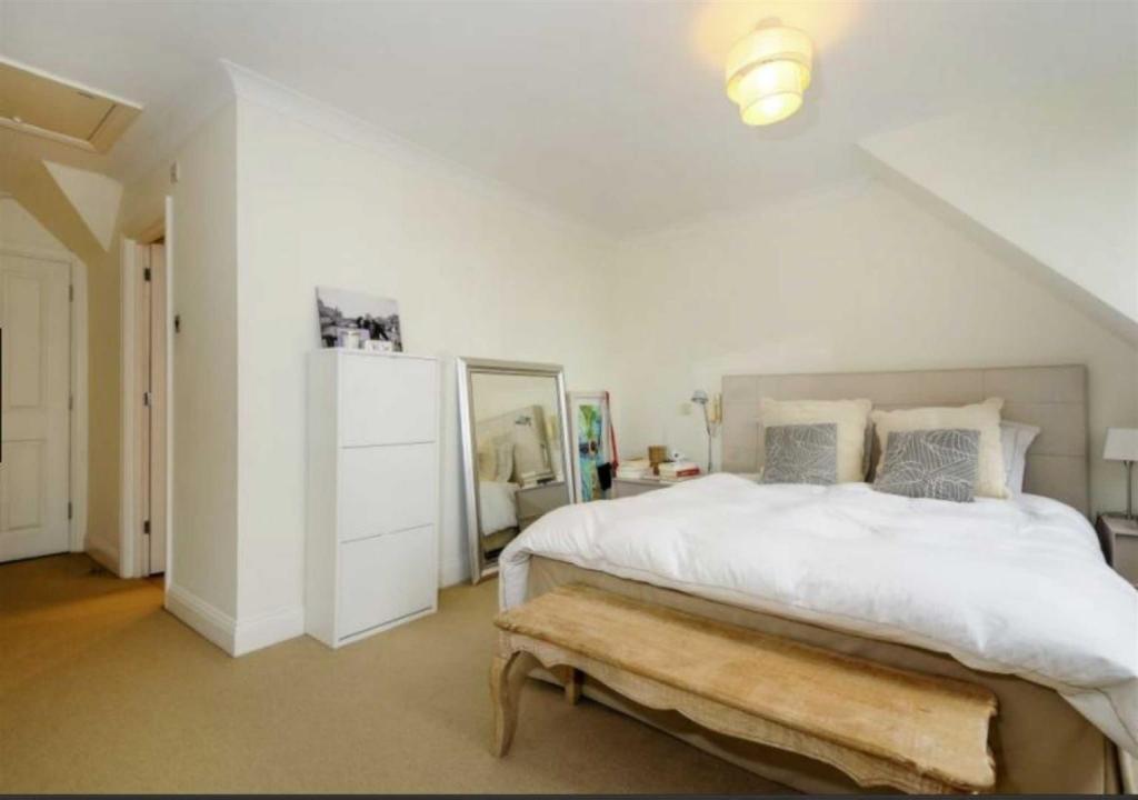 Streatley-place-hampstead-nw3