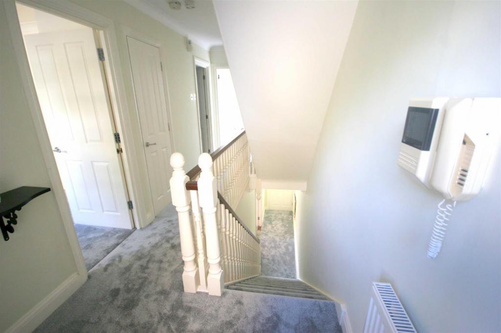Streatley-place-hampstead-nw3
