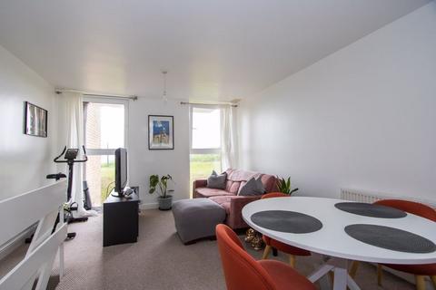 2 bedroom flat for sale, Gwent, Northcliffe, Penarth