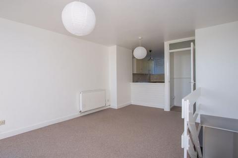 2 bedroom flat for sale, Gwent, Northcliffe, Penarth