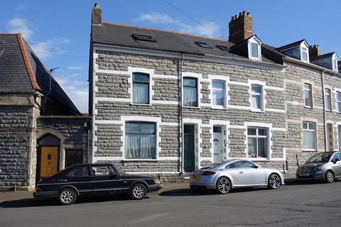 3 bedroom end of terrace house for sale, High Street, Penarth