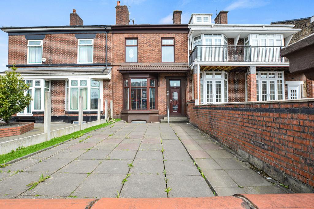 Blackburn Road, Astley Bridge, Bolton 5 bed terraced house for sale £